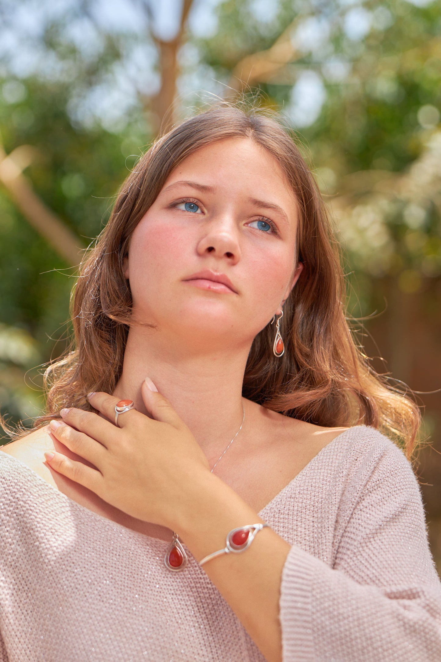 Parure Joanne - chaîne en argent 999 - pierre cornaline - pendentif - bague - bracelet - boucles d'oreilles - livraison incluse