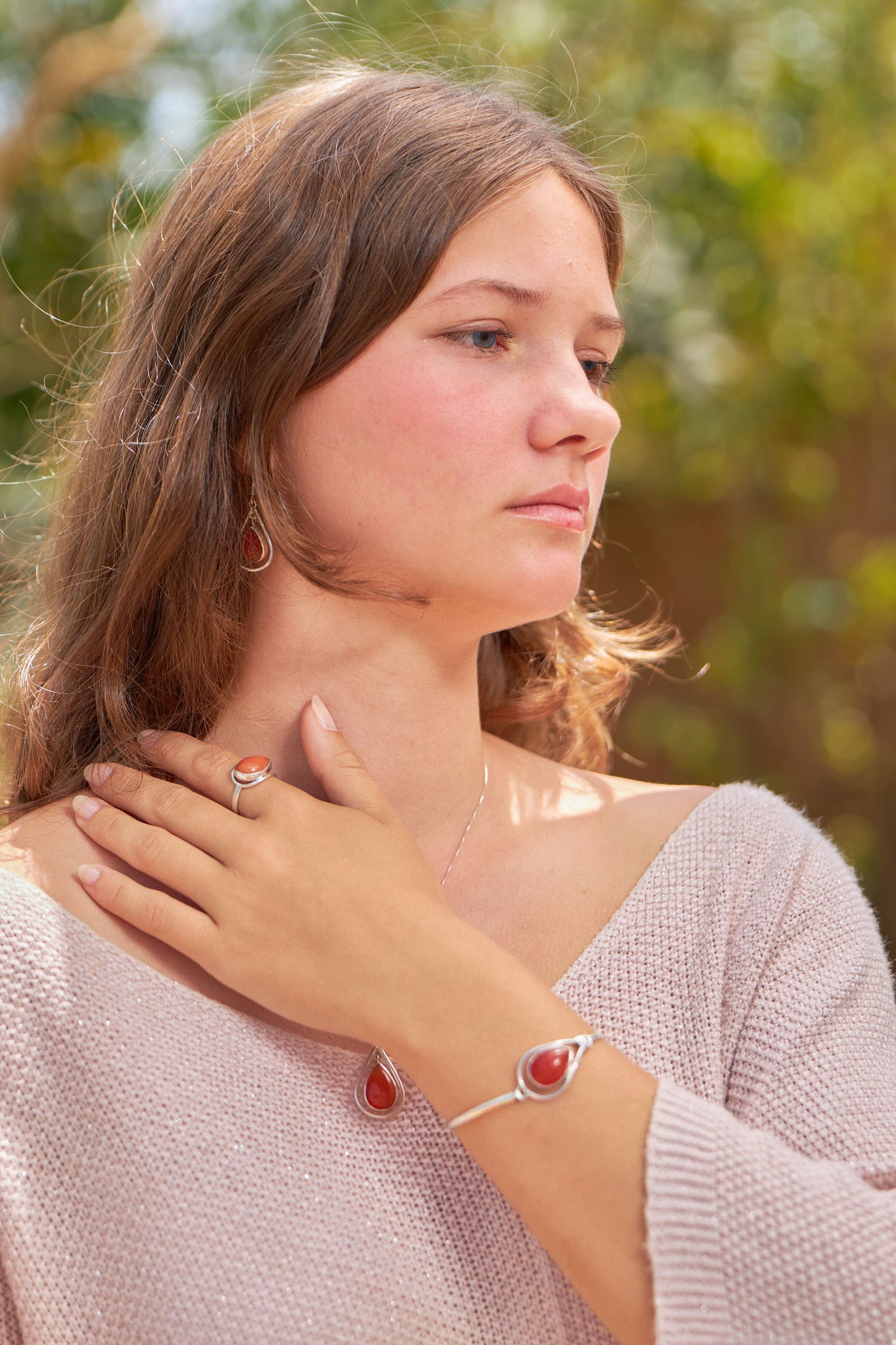 Parure Joanne - chaîne en argent 999 - pierre cornaline - pendentif - bague - bracelet - boucles d'oreilles - livraison incluse