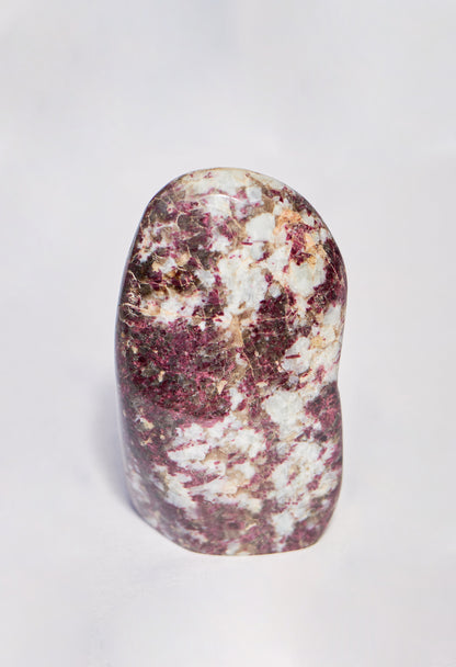 Pierre tourmaline rubellite de Madagascar - 1.670 KG - pièce unique - livraison offerte